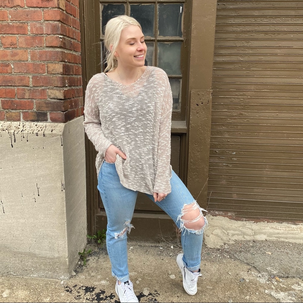 Dreamers Basic Boutique Sweater Neutral - image 5